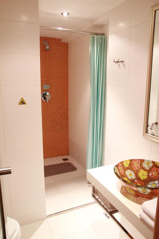 Qingdao Renjia Bussiness Hotel Szoba fotó