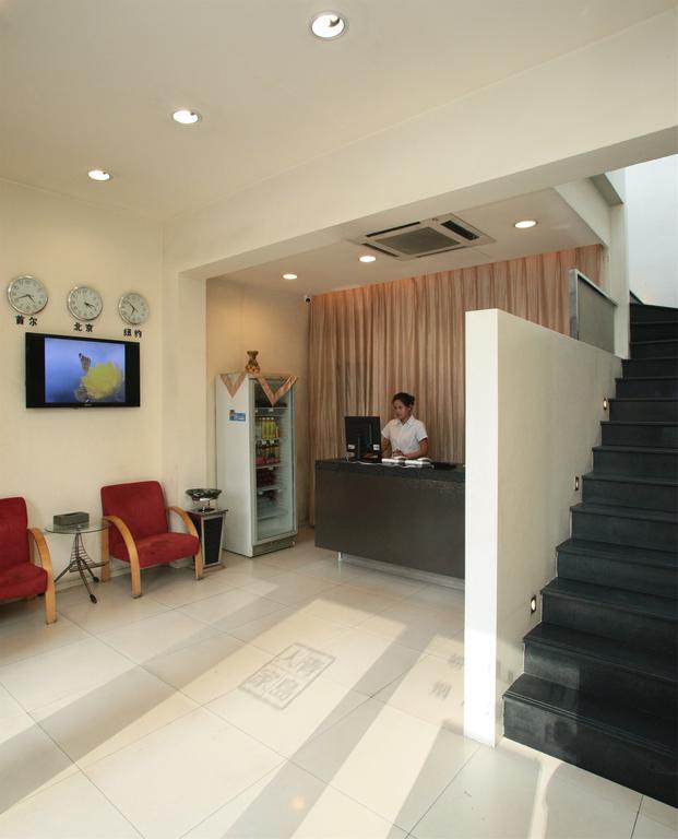 Qingdao Renjia Bussiness Hotel Kültér fotó